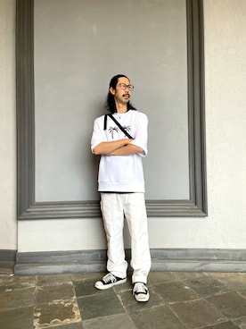 「DIESEL（ディーゼル）のアイテム（Tシャツ/カットソー）」を使った、モーシーさん（メンズ・179cm）の夏コーディネート