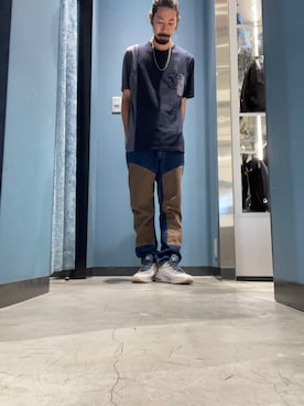 「DIESEL（ディーゼル）のFW21 メンズ デニムパンツ  スリム ストレート ミックスマテリアル（デニムパンツ、ブルー系）」を使った、モーシーさん（メンズ・179cm）の夏コーディネート
