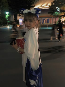 「disney」｜「アイテム（アナログ腕時計）」を使った、Waka beeさん（レディース・155cm）の冬コーディネート