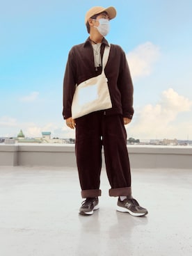 「NEWBALANCE」｜「アイテム（オールインワン・サロペット）」を使った、しのさん（メンズ・168cm）の秋コーディネート