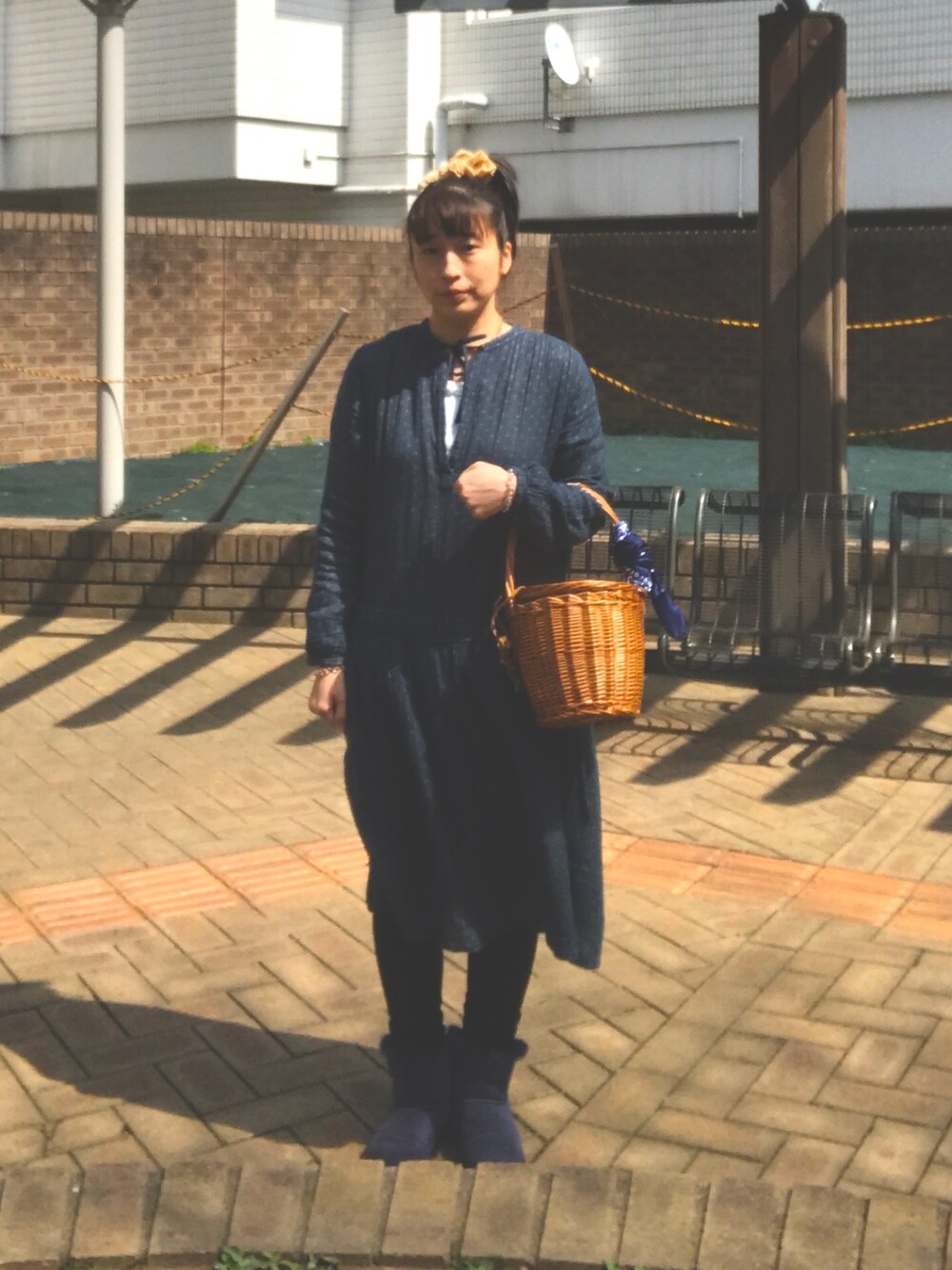 「m.soeurのアイテム（シュシュ、ベージュ系）」を使った、chankochantoさん（レディース・157cm）の春コーディネートの1枚目の写真