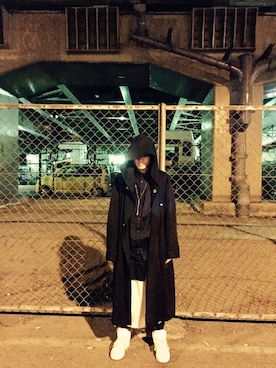 「Yohji Yamamoto（ヨウジヤマモト）のアイテム（チェスターコート）」を使った、Yuyaさん（メンズ・173cm）の春コーディネート
