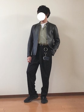 「リドム」｜「アイテム（ライダースジャケット）」を使った、ミニマルまぁさん（メンズ・163cm）の春コーディネート