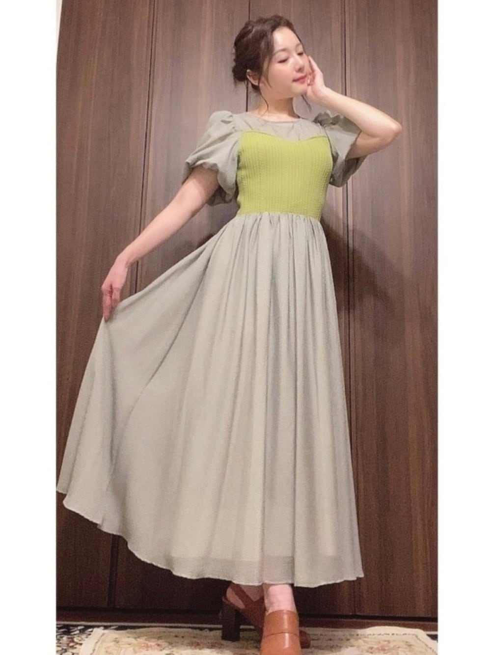 LILY BROWN（リリーブラウン）の「ニットドッキングワンピース