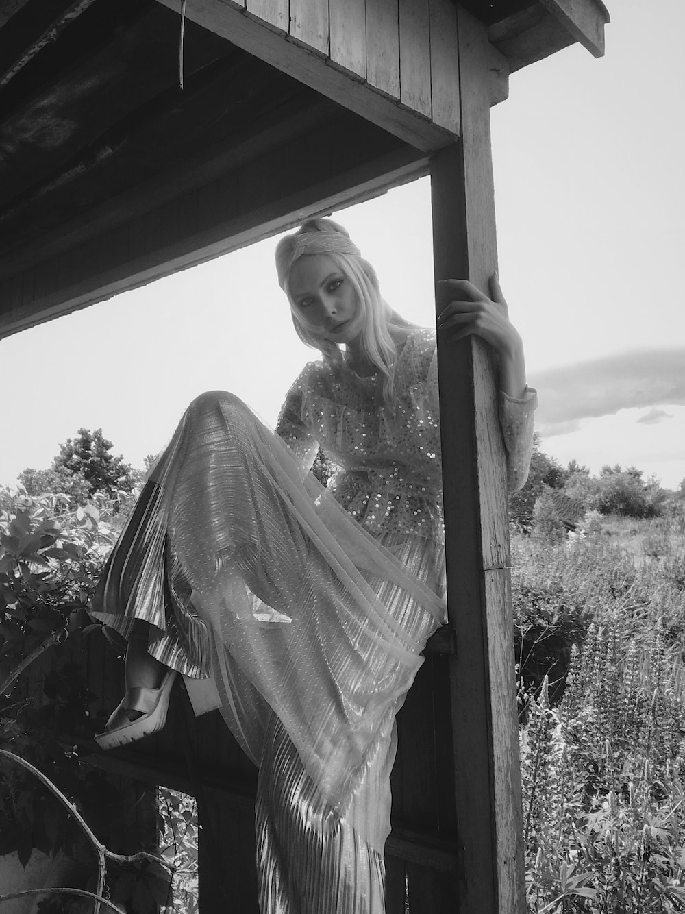 「summer、girl、VINTAGE、90’s、boho、BOHOSTYLE、bohochic、hippiness、hippie、70's」｜「ZARAのアイテム（その他トップス、ピンク系）」を使った、Xeniaさん（レディース・178cm）の夏コーディネートの1枚目の写真