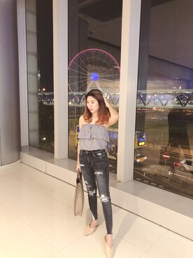 「A&F（エーアンドエフ）のアイテム（トップス）」を使った、Yennis soさん（レディース・159cm）の秋コーディネート