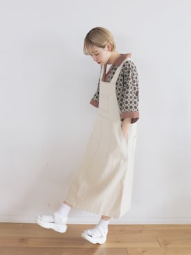 「新作」｜「アイテム（ジャンパースカート）」を使った、kutir_officialさん（レディース・159cm）の夏コーディネート