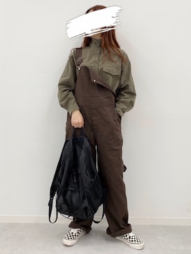 「kutir（クティール）のアイテム（オールインワン・サロペット）」を使った、kutir_officialさん（レディース・160cm）の秋コーディネート