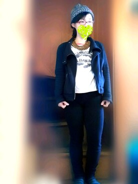 「CHUMS（チャムス）のアイテム（ニットキャップ/ビーニー）」を使った、トミーサクさん（レディース・152cm）の春コーディネート