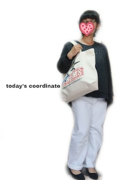 「CHUMS（チャムス）のCHUMS(チャムス)35th Anniversary Tote Bag 35thアニバーサリートートバッグ CH60-2516（トートバッグ、ホワイト系）」を使った、トミーサクさん（レディース・152cm）の春コーディネート