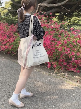 「one after another NICE CLAUP（ワンアフターアナザーナイスクラップ）のアイテム（財布/小物）」を使った、Chicaさん（レディース・162cm）の春コーディネート