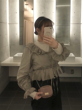 「one after another NICE CLAUP（ワンアフターアナザーナイスクラップ）のアイテム（シャツ/ブラウス、グリーン系）」を使った、Chicaさん（レディース・162cm）の冬コーディネート