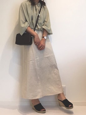 「ピスタチオ」｜「アイテム（腕時計）」を使った、みゆきちさん（レディース・161cm）の春コーディネート