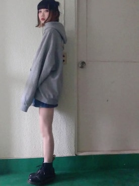「プルオーバーパーカー」｜「アイテム（ブーツ）」を使った、小野 さん（レディース・157cm）の春コーディネート