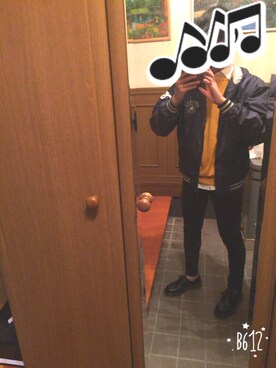 「CONVERSE（コンバース）のアイテム（ナイロンジャケット）」を使った、綾摩さん（メンズ・170cm）の春コーディネート
