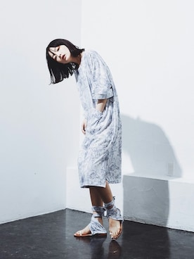 「bedsidedrama（ベットサイドドラマ）のアイテム」を使った、anlioさん（レディース・165cm）の春コーディネート