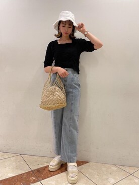 「シャーリング」｜emsexcite　/　エムズエキサイトさん（レディース・161cm）の春コーディネート