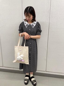「トレンドファッション」｜「アイテム（トートバッグ）」を使った、emsexcite　/　エムズエキサイトさん（レディース・161cm）の春コーディネート