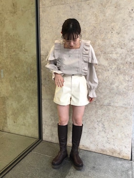 「消えそうな色コーデ」｜emsexcite　/　エムズエキサイトさん（レディース・158cm）の秋コーディネート