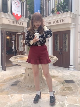 「薔薇柄」｜emsexcite　/　エムズエキサイトさん（レディース・163cm）の秋コーディネート