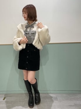 「ファーアウター」｜「アイテム（その他アウター）」を使った、emsexcite　/　エムズエキサイトさん（レディース・160cm）の秋コーディネート