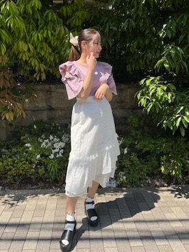 「ガーリーコーデ」｜「アイテム（サンダル）」を使った、emsexcite　/　エムズエキサイトさん（レディース・160cm）の春コーディネート