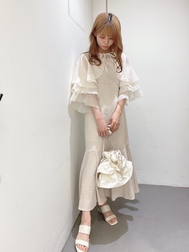 「アイテム（トップス、ベージュ系）」を使った、emsexcite　/　エムズエキサイトさん（レディース・151cm）の夏コーディネート