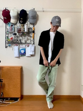 「YEVS（イーブス）のアイテム（パンツ）」を使った、渡邉健人さん（メンズ・176cm）の夏コーディネート