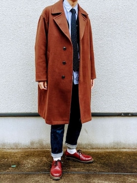 「JUNRED（ジュンレッド）のアイテム（チェスターコート）」を使った、Takuさん（メンズ・180cm）の冬コーディネート