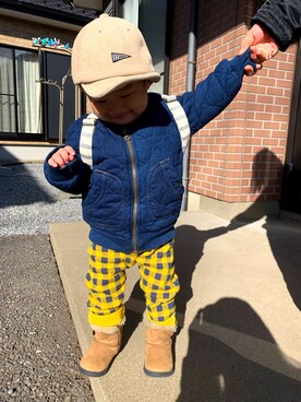 「Moujonjon（ムージョンジョン）のアイテム（その他パンツ）」を使った、KYOさん（キッズ・80cm）の冬コーディネート