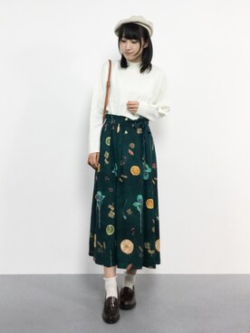 「chambre de charme（シャンブルドゥシャーム）のアイテム（スカート）」を使った、はしもさん（レディース・162cm）の秋コーディネート