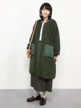 「白タイツ」｜「アイテム（その他アウター）」を使った、はしもさん（レディース・162cm）の秋コーディネート