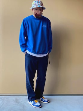 「エアジョーダン1」｜「アイテム（スウェット）」を使った、nowhere☻さん（メンズ・180cm）の秋コーディネート
