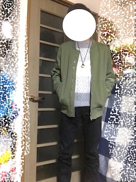 「H&M DIVIDED（エイチアンドエム　ディヴァイデッド）のアイテム（ブルゾン）」を使った、ミルクティーさん（メンズ・172cm）の秋コーディネート