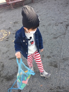 「NEW BALANCE（ニューバランス）の◆new balance KV996（スニーカー）」を使った、so_☺︎さん（キッズ・90cm）の秋コーディネート