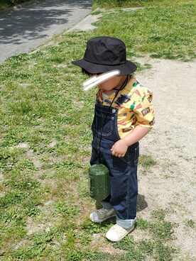 「柄シャツ」｜「アイテム（オールインワン・サロペット）」を使った、_sou___さん（キッズ・100cm）の春コーディネート