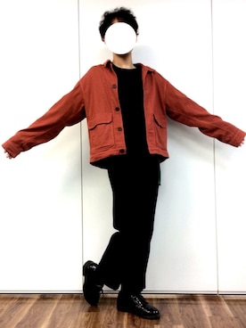 「アイテム（カバーオール、レッド系）」を使った、のぶおさん（メンズ・177cm）の秋コーディネート