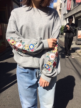 「FREAK'S STORE（フリークスストア）の袖刺繍スウェット２（スウェット、グレー系）」を使った、つのちゃん／スタッフさん（レディース・154cm）の春コーディネート