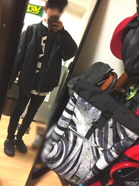 「TOPMAN（トップマン）のアイテム（キャップ）」を使った、ケポップさん（メンズ・170cm）の冬コーディネート