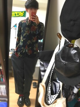 「アイテム（ローファー、グリーン系）」を使った、ケポップさん（メンズ・170cm）の秋コーディネート