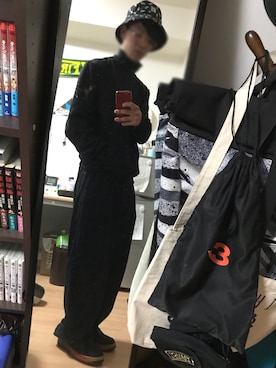「Y-3（ワイスリー）のアイテム（ジャージ）」を使った、ケポップさん（メンズ・170cm）の秋コーディネート