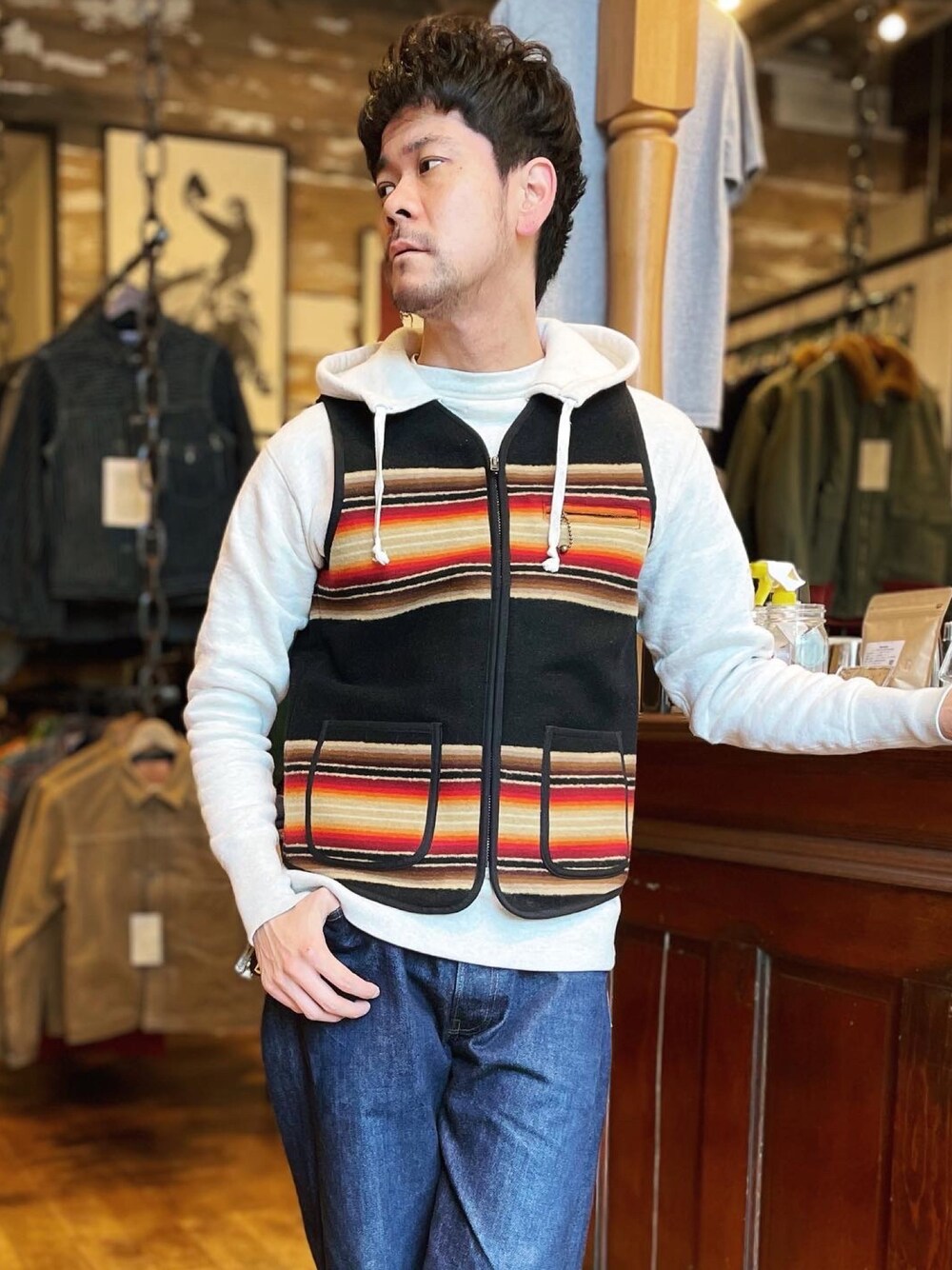JELADOのベストを使ったメンズ人気ファッションコーディネート - WEAR
