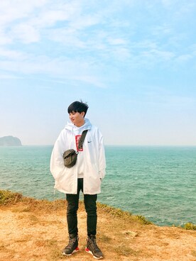 「NIKE（ナイキ）のアイテム（チェスターコート）」を使った、Aceさん（メンズ・165cm）の冬コーディネート