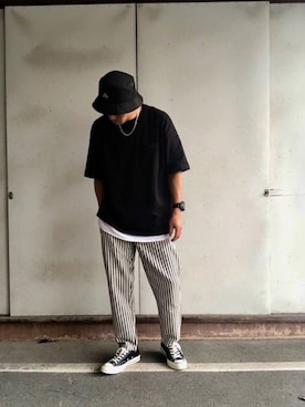 「Revo.（レボ）のRevo. ヒッコリー ストライプ テーパードパンツ（その他パンツ）」を使った、ひでぼうさん（メンズ・173cm）の夏コーディネート