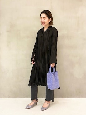 「サックスブルー」｜「アイテム（その他シューズ）」を使った、oshibaさん（レディース・157cm）の冬コーディネート