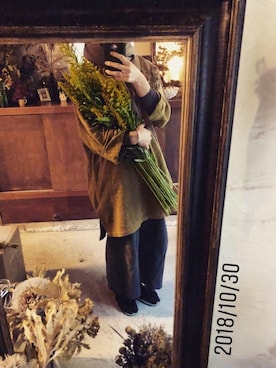 「ヂェン先生のアイテム（トップス、グリーン系）」を使った、shirota akikoさん（レディース・159cm）の春コーディネート