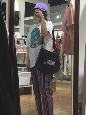 「TYAKASHAのアイテム（バッグ）」を使った、小进さん（レディース・161cm）の秋コーディネート