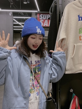 「blue」｜「アイテム（カーディガン/ボレロ）」を使った、小进さん（レディース・161cm）の冬コーディネート