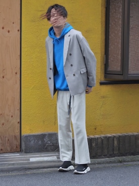 「Lui's（ルイス）のナローベルト（ベルト）」を使った、とむそーやさん（メンズ・178cm）の冬コーディネート