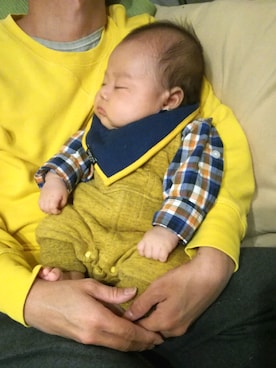 「アイテム（サロペット/オーバーオール、イエロー系）」を使った、YUMIさん（キッズ・60cm）の冬コーディネート